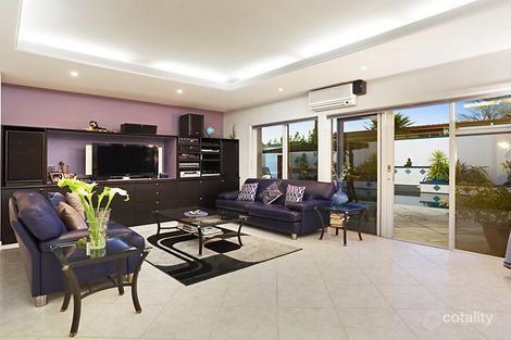 Property photo of 31 Laburnum Street Brighton VIC 3186