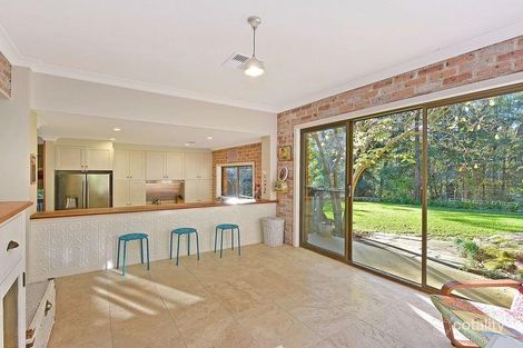 Property photo of 24 Woodglen Place Cherrybrook NSW 2126