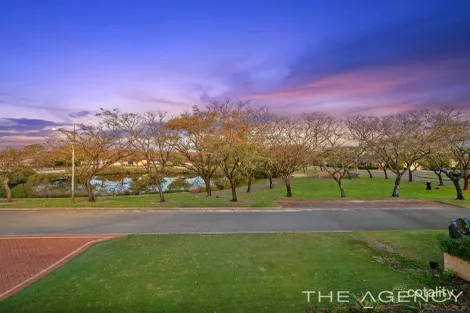 Property photo of 12 Baychester Circle Canning Vale WA 6155