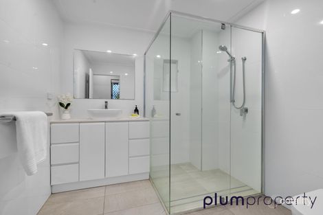 Property photo of 3 Marmindie Street Chapel Hill QLD 4069