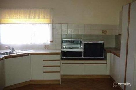 Property photo of 22 Corrigan Avenue Brooklyn VIC 3012