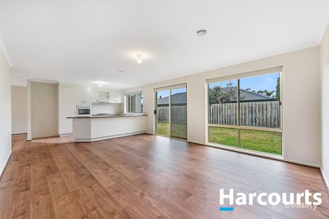 Property photo of 4 Durack Avenue Lynbrook VIC 3975