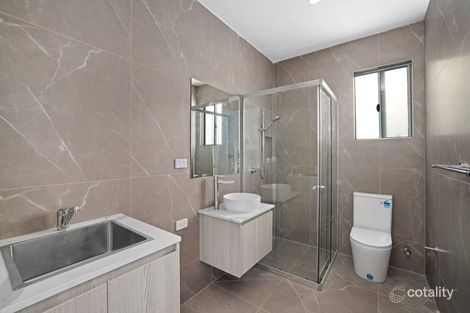 Property photo of 6 Hoxton Place Spring Farm NSW 2570