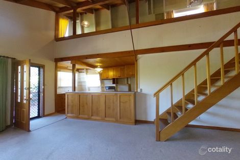 Property photo of 6 Hereford Avenue Hahndorf SA 5245