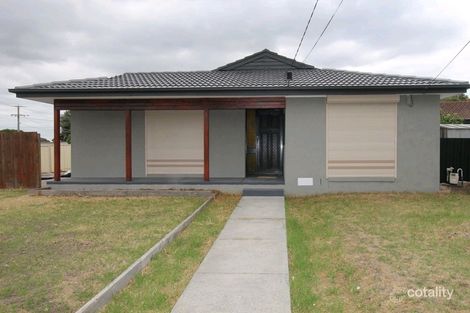 8 Langley Cres, Dandenong, VIC 3175