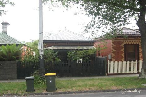 17 Windsor Cres, Mont Albert, VIC 3127