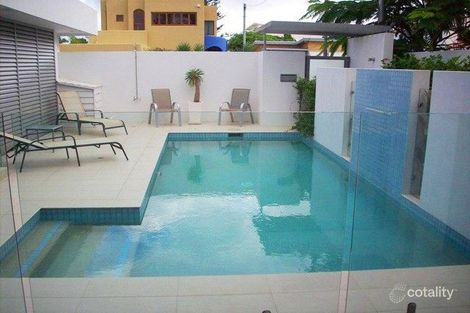 20 Seabeach Ave, Mermaid Beach, QLD 4218