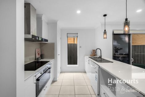 Property photo of 16 Broadleaf Drive Epping VIC 3076
