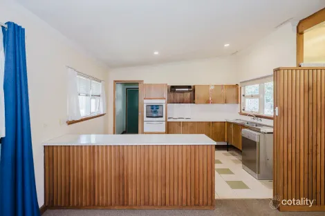 Property photo of 11 Gladman Way Karrinyup WA 6018