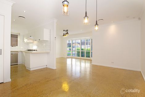 Property photo of 3/6 Olive Grove Pascoe Vale VIC 3044