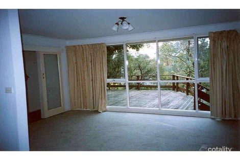 Property photo of 122 Brougham Street Eltham VIC 3095