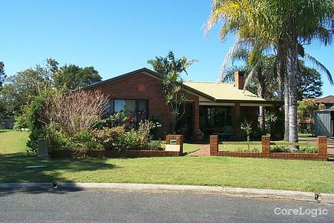Property photo of 11 Ficus Close Yamba NSW 2464