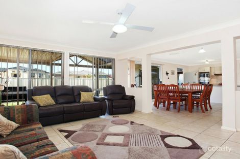 Property photo of 2 Beech Close Thornton NSW 2322