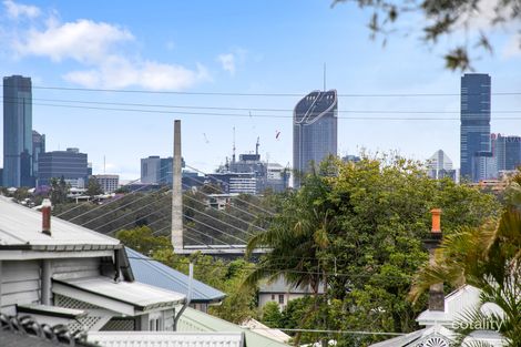 Property photo of 22 Castle Street Fairfield QLD 4103