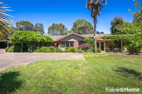 Property photo of 19 High View Crescent Gisborne VIC 3437