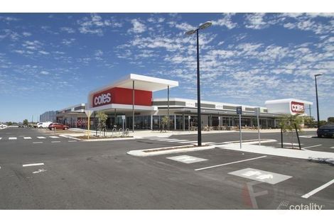 Property photo of 15 Labianca Vista Carramar WA 6031