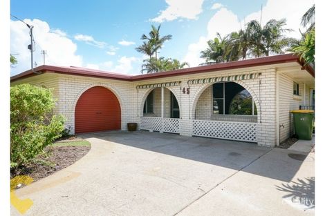 Property photo of 45 Point Cartwright Drive Buddina QLD 4575