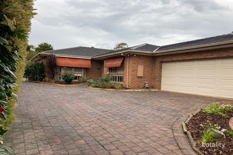 Property photo of 135 Wimbledon Avenue Mount Eliza VIC 3930