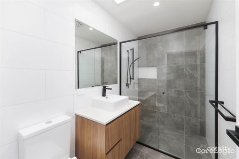Property photo of 2/20 Rawlinson Street Murarrie QLD 4172