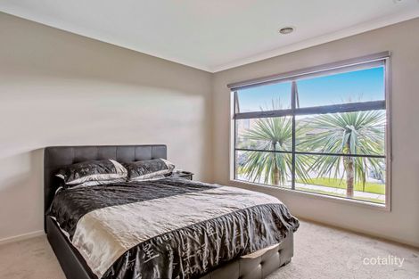 Property photo of 10 Merriwee Chase Sandhurst VIC 3977