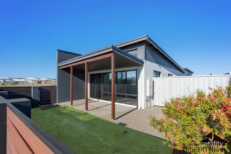 207 Glenfield Beach Dr, Glenfield, WA 6532