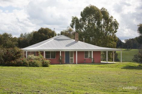 542 Winnejup Rd, Kangaroo Gully, WA 6255