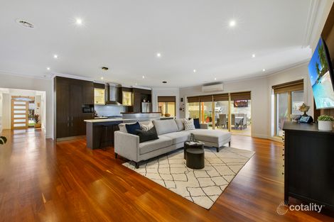 Property photo of 15 Summerhill Drive Hillside VIC 3037