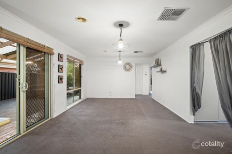 Property photo of 8 Seaside Close Seabrook VIC 3028