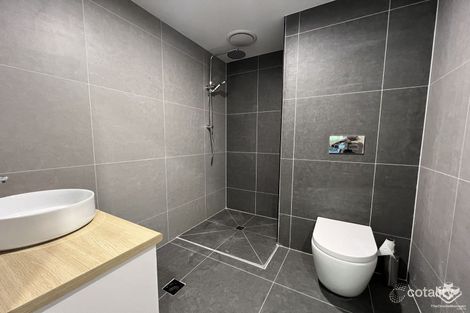 Property photo of 10 Karratha Court Mermaid Waters QLD 4218