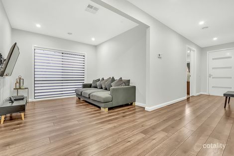 Property photo of 8 Element Street Craigieburn VIC 3064