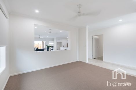 Property photo of 64 Pintail Circuit Deebing Heights QLD 4306