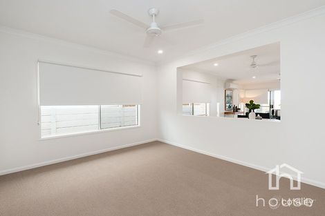 Property photo of 64 Pintail Circuit Deebing Heights QLD 4306