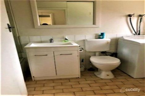 Property photo of 2/52 Canterbury Road Middle Park VIC 3206