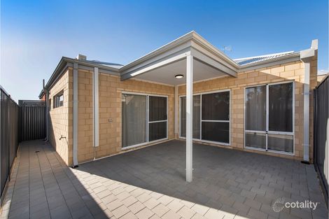 Property photo of 4 Botanical Place Canning Vale WA 6155
