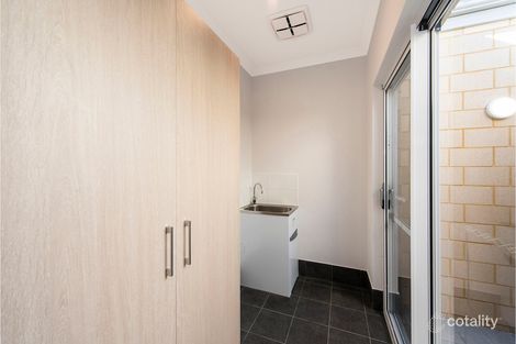 Property photo of 4 Botanical Place Canning Vale WA 6155