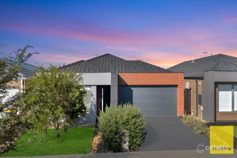 Property photo of 44 Madden Boulevard Tarneit VIC 3029