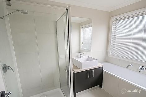 Property photo of 17 Robinson Drive Weir Views VIC 3338