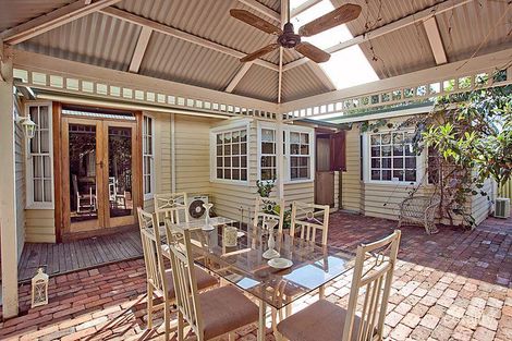 Property photo of 6 Parke Road Gooseberry Hill WA 6076