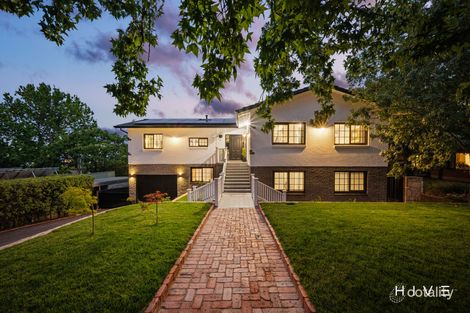 Property photo of 27 Wilsmore Crescent Chifley ACT 2606