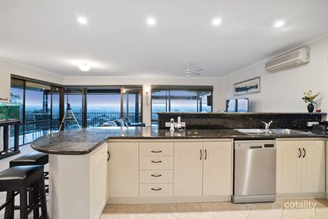 Property photo of 5 Narran Place Swan View WA 6056