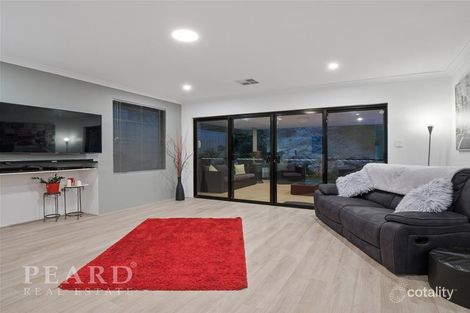 Property photo of 4/5 Reflection Close Edgewater WA 6027