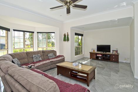 Property photo of 8 Chatham Avenue Pacific Pines QLD 4211