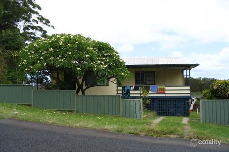 Property photo of 50 Dover Road Wamberal NSW 2260