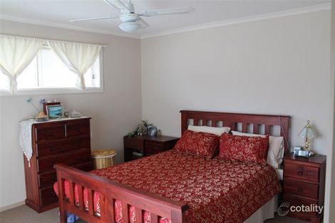 Property photo of 1 Wattle Close Cowes VIC 3922