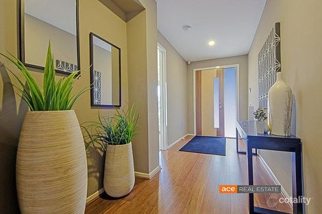 Property photo of 12 Sunnybank Drive Point Cook VIC 3030