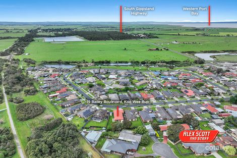 Property photo of 19 Bailey Boulevard Koo Wee Rup VIC 3981