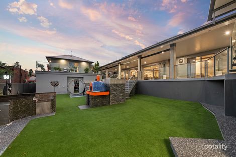 Property photo of 2 Eveline Street Margate QLD 4019