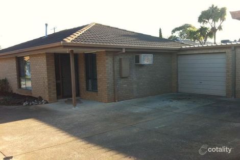 Property photo of 1/45 Chirnside Avenue Werribee VIC 3030
