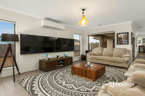 Property photo of 5 Meredith Place Eynesbury VIC 3338