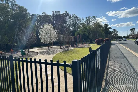 Property photo of 177 The Boulevard Shepparton VIC 3630
